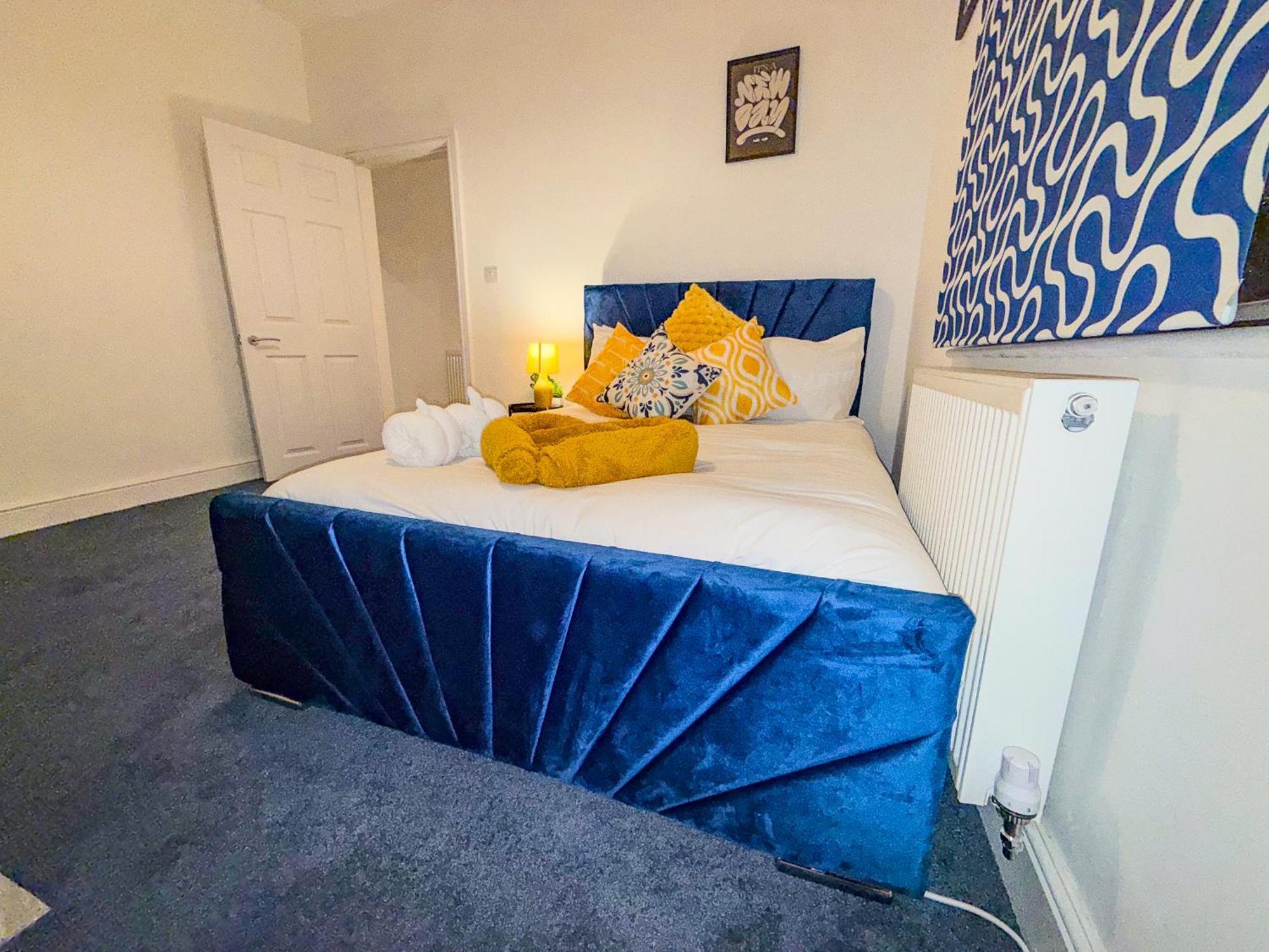 Deluxe 4 Bedroom Near Centre By Altoluxoexperience Short Lets & Serviced With Free Parking & Wifi * Bristol