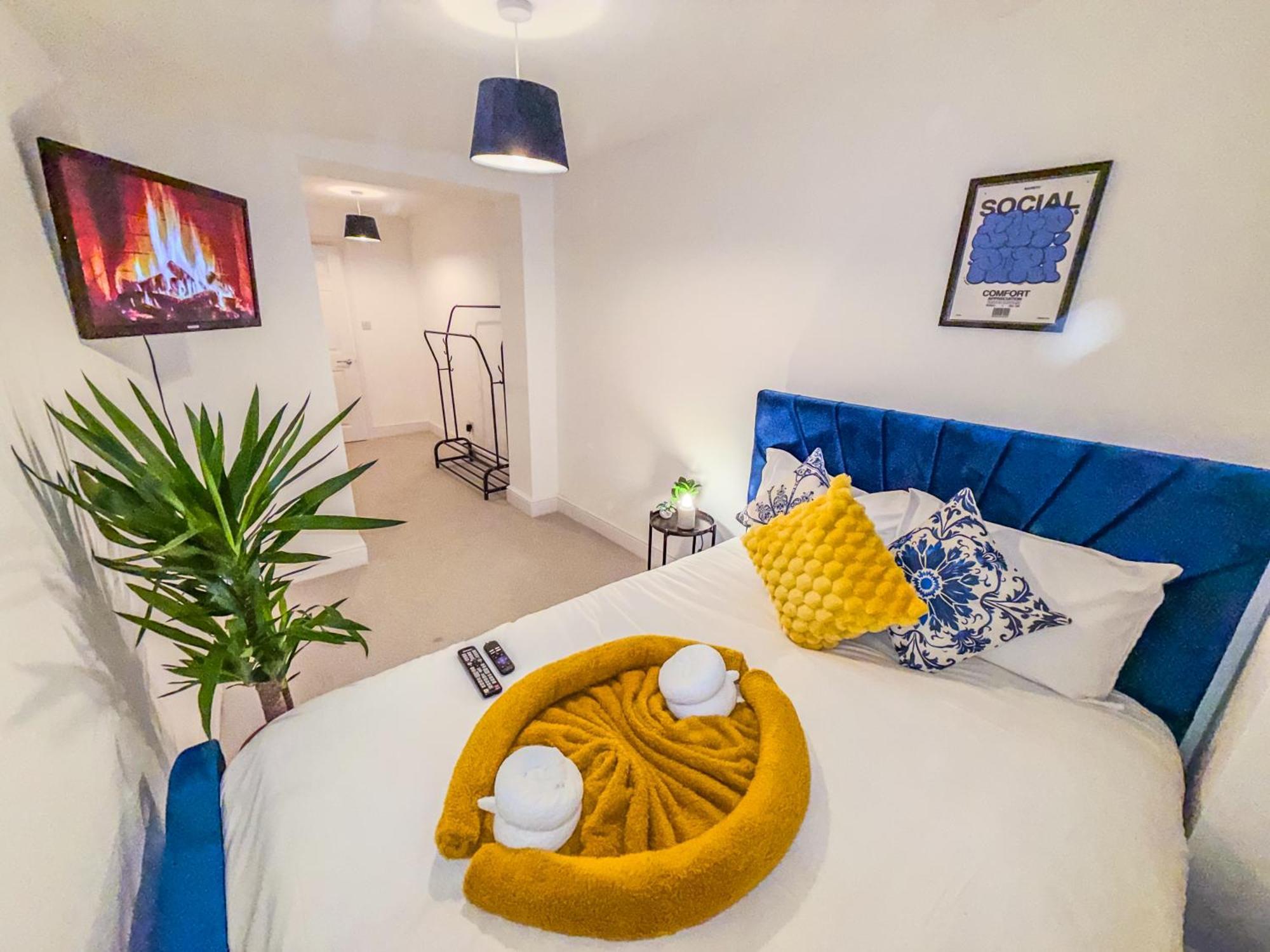 Deluxe 4 Bedroom Near Centre By Altoluxoexperience Short Lets & Serviced With Free Parking & Wifi Holiday home Bristol